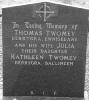 Twomey, Thomas, Julia and Kathleen, Derrygra, Enniskeane_thumb.jpg 2.7K